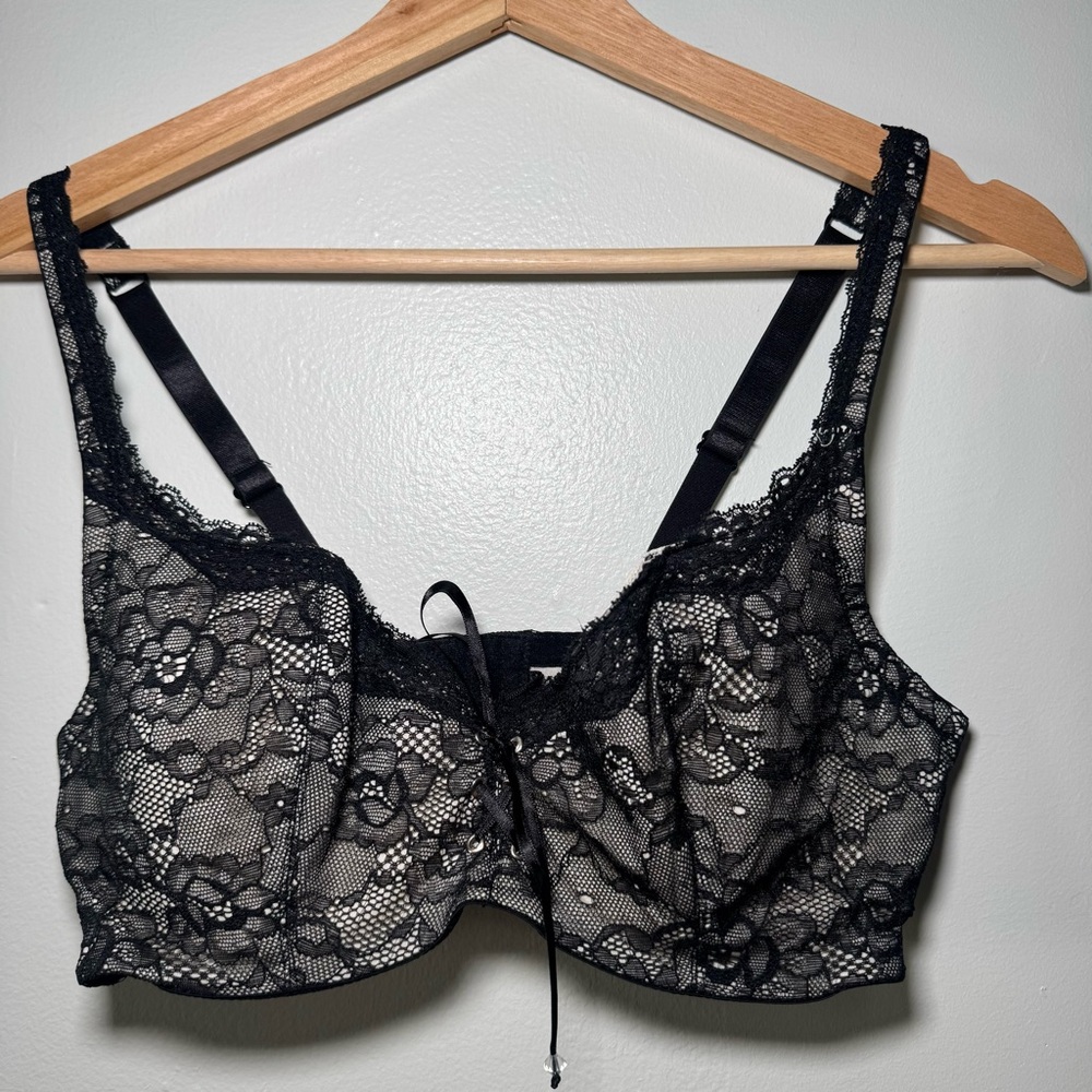 Frederick’s Of Hollywood Black/Nude Open Cup Lace Trim Underwire Bra 36D